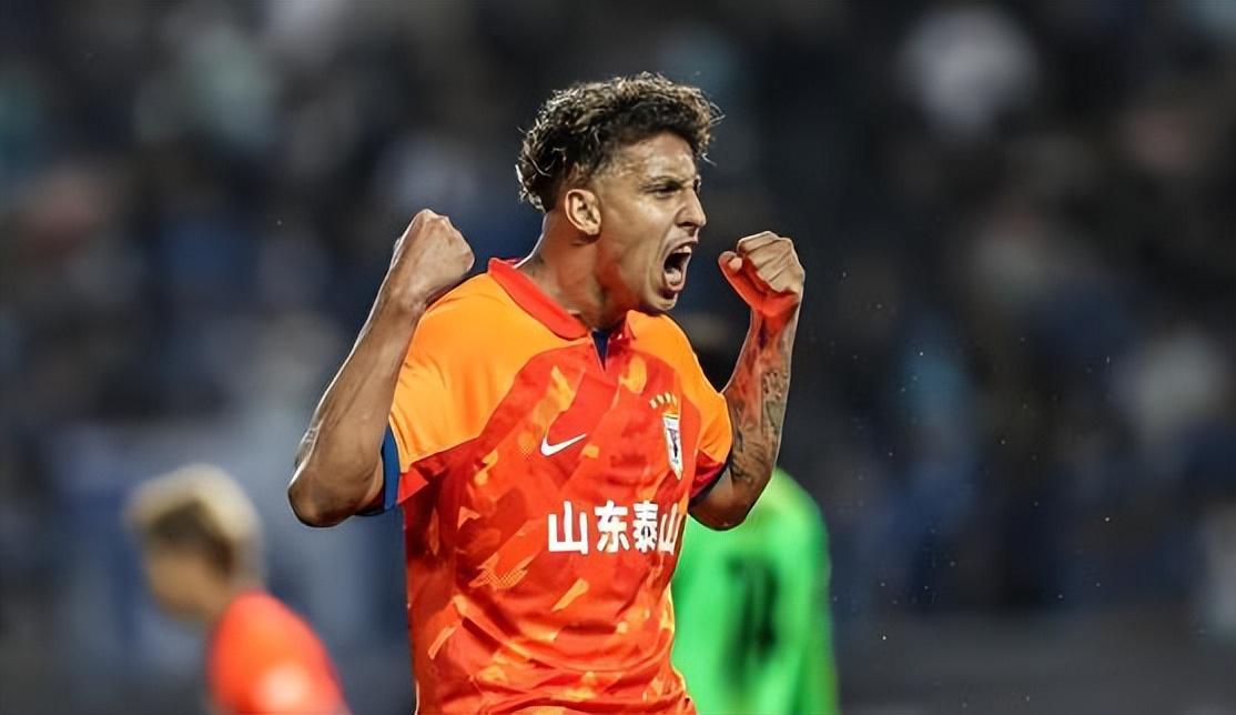 九游官网-洛佩斯在鲁能做出重要决定，事关他未来是否留在球队，引发热议